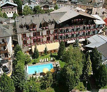 Hotel Neue Post Zell am See Ngoại thất bức ảnh